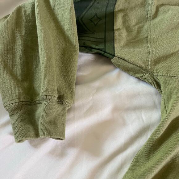 Disney Green Encanto Bruno Hooded Spirit Jersey Sz S Oversized - Picture 5 of 8